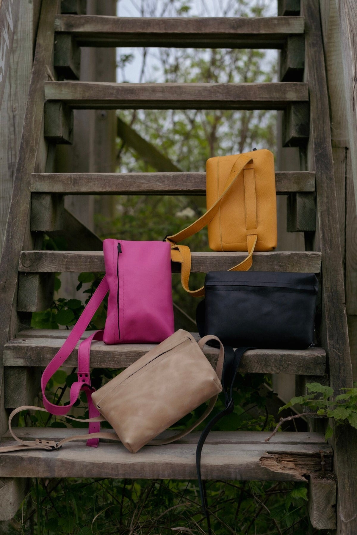 Welche Taschenfarben passen zu jedem Outfit?