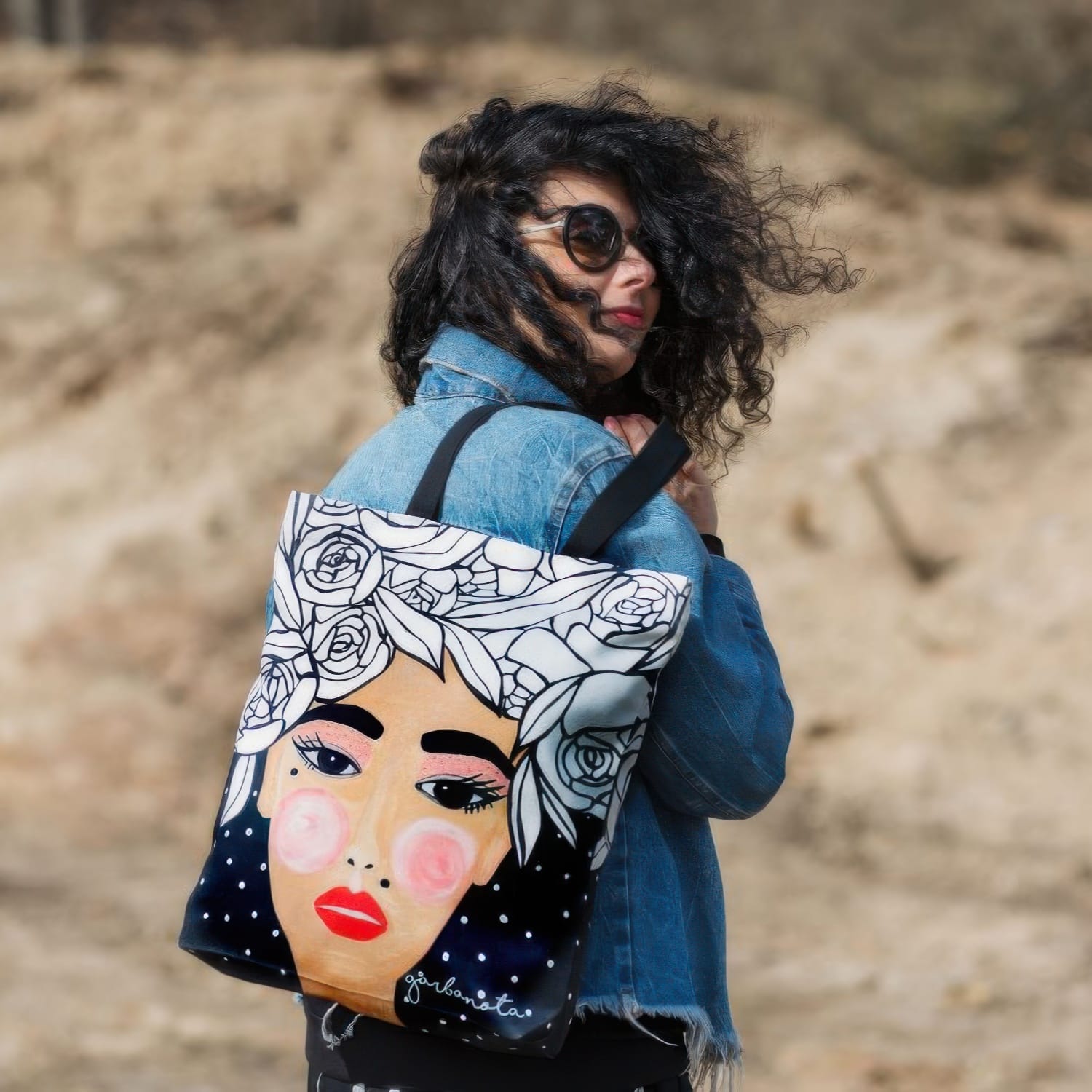 SHOPPING BAGS